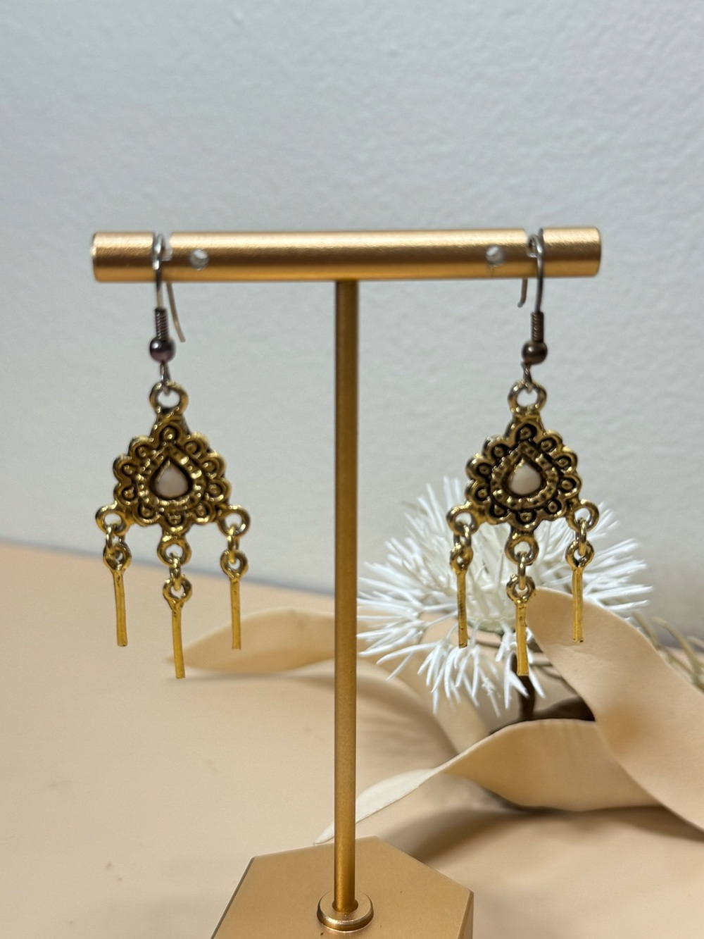 Vintage Gold Tone Chandelier Dangle Earrings White Teardrop Accent
